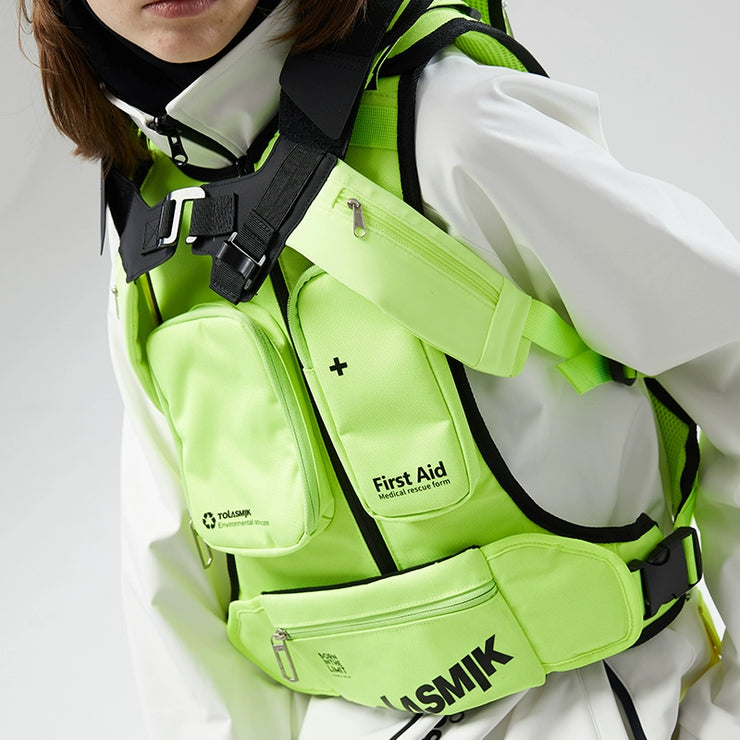 The Ultimate Skiing Hydration Vest - Tolasmik Snowboard Vest with Multiple Functions and Enhanced Protection